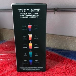 Color changing Starbucks cups